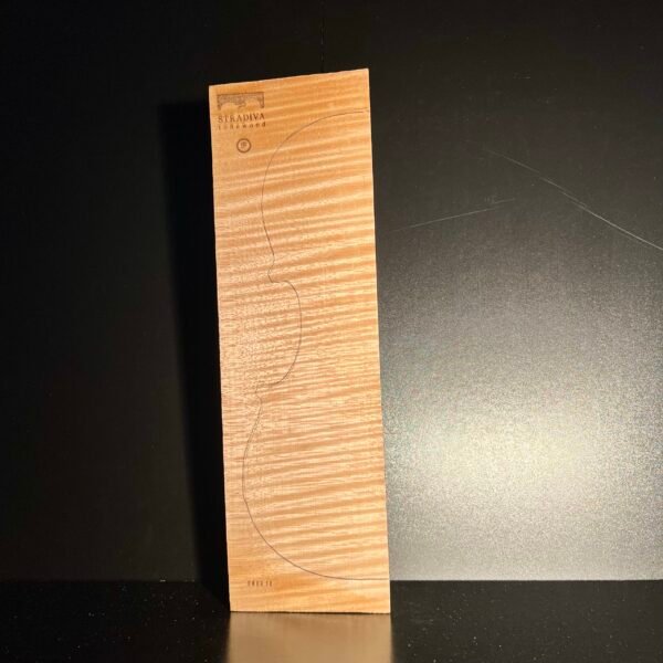 2-P Back Intensively Flamed Maple (IF) 018 25+ Years Old